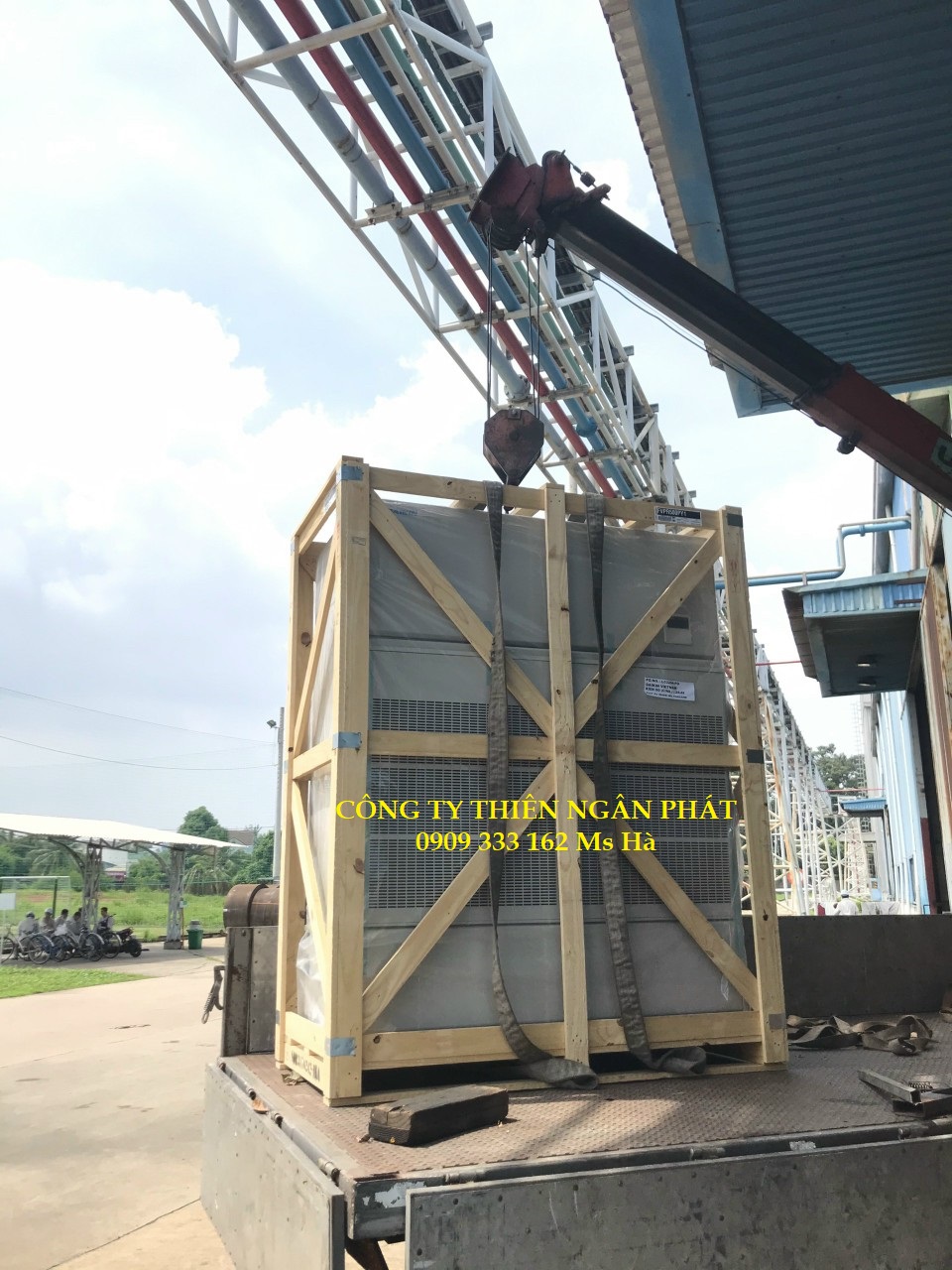 Máy lạnh tủ đứng công nghiệp chất lượng