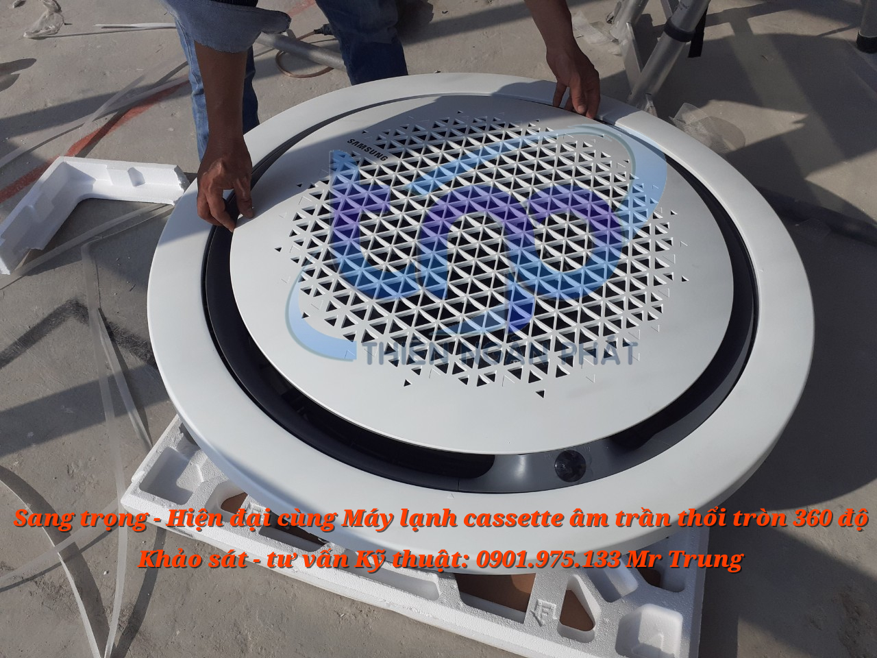 Máy lạnh âm trần tròn 360 độ - thiết kế hiện đại độc đáo May-lanh-samsung-dang-thoi-tron